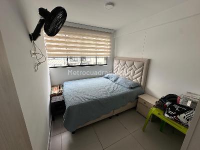 Apartamento de 3 alcobas en venta en El Bosque, Floridablanca, 77 m² · foto 9 de 13