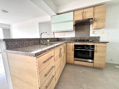 Apartamento de 3 alcobas en venta en Cañaveral, Floridablanca, 83 m² · foto 8 de 16