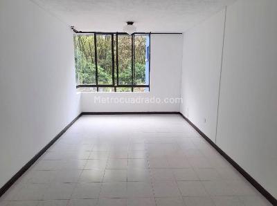 Apartamento de 3 alcobas en venta en Condado Campestre, Floridablanca, 88 m² · foto 5 de 15