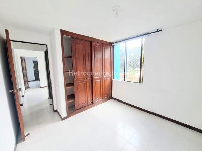 Apartamento de 3 alcobas en venta en Condado Campestre, Floridablanca, 88 m² · foto 12 de 15