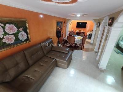 Casa de 4 alcobas en venta en Ciudadela Real De Minas, Bucaramanga, 125 m² · foto 5 de 17
