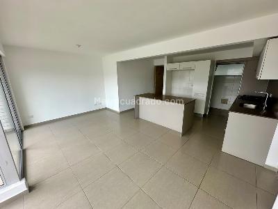 Apartamento de 3 alcobas en venta en Cañaveral, Floridablanca, 99 m² · foto 3 de 20