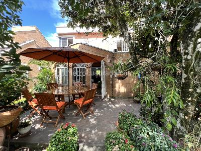 Casa de 5 alcobas en venta en Quintas Del Campestre, Floridablanca, 186 m² · foto 10 de 20