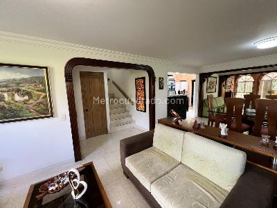 Casa de 5 alcobas en venta en Quintas Del Campestre, Floridablanca, 186 m² · foto 12 de 20