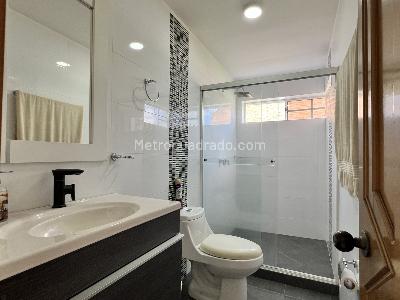 Casa de 5 alcobas en venta en Quintas Del Campestre, Floridablanca, 186 m² · foto 18 de 20