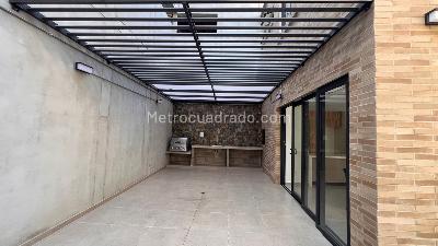 Casa de 4 alcobas en venta en Lagos Del Cacique, Bucaramanga, 486 m² · foto 4 de 20