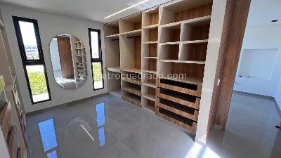Casa de 4 alcobas en venta en Lagos Del Cacique, Bucaramanga, 486 m² · foto 8 de 20