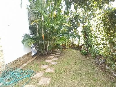 Casa de 4 alcobas en venta en Altos De Florida, Floridablanca, 380 m² · foto 11 de 15