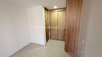 Apartamento de 3 alcobas en venta en El Bosque, Floridablanca, 80 m² · foto 9 de 19