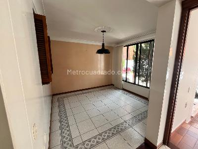 Casa de 3 alcobas en venta en Alamos Parque, Floridablanca, 131 m² · foto 4 de 20