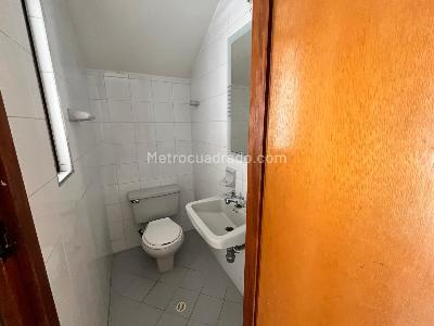 Casa de 3 alcobas en venta en Alamos Parque, Floridablanca, 131 m² · foto 5 de 20