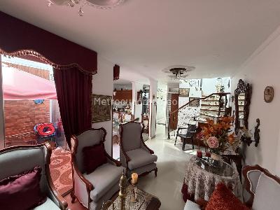 Casa de 4 alcobas en venta en Valmonti, Floridablanca, 113 m² · foto 3 de 16