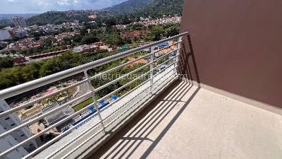 Apartamento de 3 alcobas en venta en Abadia Conj Res Monte Casino, Floridablanca, 82 m² · foto 2 de 20