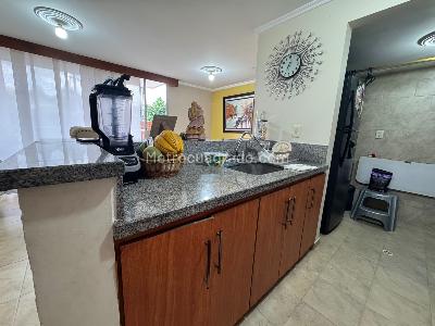 Apartamento de 3 alcobas en venta en San Luis, Bucaramanga, 69 m² · foto 4 de 14