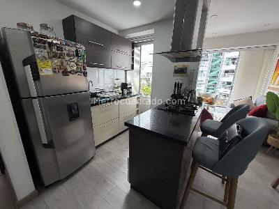 Apartamento de 2 alcobas en venta en Terrazas, Bucaramanga, 66 m² · foto 2 de 13