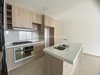 Apartamento de 3 alcobas en venta en Sotomayor, Bucaramanga, 94 m² · foto 3 de 18