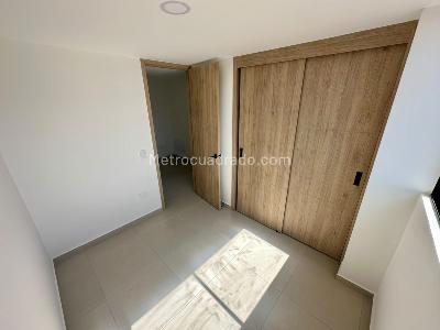 Apartamento de 3 alcobas en venta en Aranjuez, Floridablanca, 70 m² · foto 3 de 20
