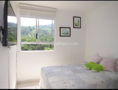 Apartamento de 3 alcobas en venta en Balcones De Ruitoque Etapa Ii, Floridablanca, 94 m² · foto 8 de 20