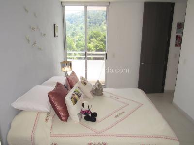 Apartamento de 3 alcobas en venta en Balcones De Ruitoque Etapa Ii, Floridablanca, 94 m² · foto 12 de 20