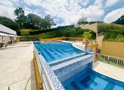Apartamento de 3 alcobas en venta en Balcones De Ruitoque Etapa Ii, Floridablanca, 94 m² · foto 18 de 20