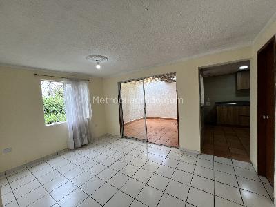 Casa de 4 alcobas en venta en Conj Res Villas Del Mediterraneo, Floridablanca, 134 m² · foto 5 de 20
