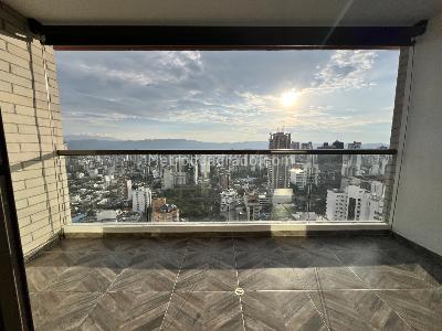 Apartamento de 2 alcobas en venta en Cabecera Del Llano, Bucaramanga, 92 m² · foto 4 de 20