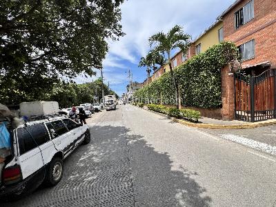 Casa de 4 alcobas en venta en Tarragona, Floridablanca, 117 m² · foto 3 de 20