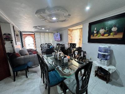 Casa de 4 alcobas en venta en Tarragona, Floridablanca, 117 m² · foto 7 de 20