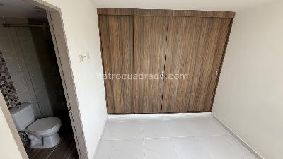 Apartamento en venta en Rio Frio, Floridablanca · foto 5 de 11
