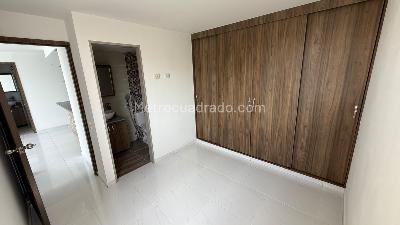 Apartamento en venta en Rio Frio, Floridablanca · foto 6 de 11