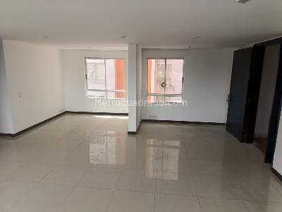Apartamento de 3 alcobas en venta en Condominio Mediterrane, Floridablanca, 114 m² · foto 2 de 15