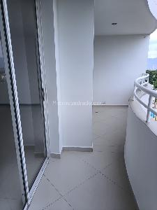 Apartamento de 3 alcobas en venta en Condominio Mediterrane, Floridablanca, 114 m² · foto 5 de 15