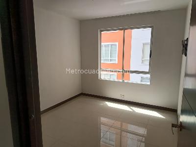 Apartamento de 3 alcobas en venta en Condominio Mediterrane, Floridablanca, 114 m² · foto 11 de 15