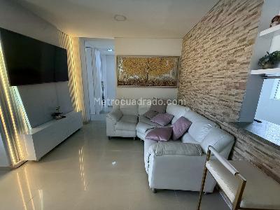 Apartamento en venta en Nuevo Sotomayor, Bucaramanga · foto 2 de 14