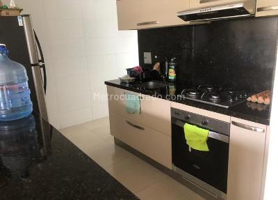 Apartamento de 3 alcobas en venta en Reserva Cañaveral, Floridablanca, 82 m² · foto 2 de 15