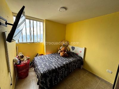Apartamento de 3 alcobas en venta en Chapinero, Bucaramanga, 58 m² · foto 7 de 13
