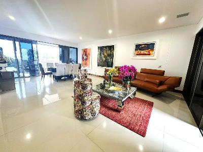 Apartamento de 3 alcobas en venta en Cabecera Del Llano, Bucaramanga, 264 m² · foto 3 de 10