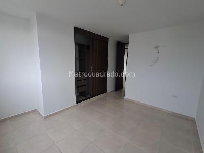Apartamento de 3 alcobas en venta en Las Delicias, Bucaramanga, 75 m² · foto 4 de 9