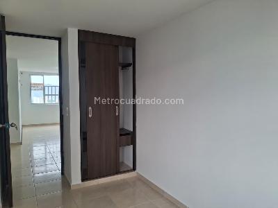 Apartamento de 3 alcobas en venta en Las Delicias, Bucaramanga, 75 m² · foto 7 de 9