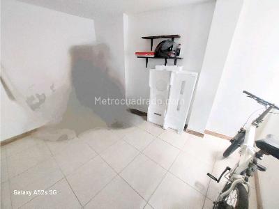 Casa de 5 alcobas en venta en Portales Del Norte, Bogotá, 300 m² · foto 9 de 20