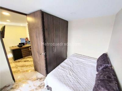 Apartamento de 3 alcobas en venta en Britalia Norte, Bogotá, 108 m² · foto 16 de 20