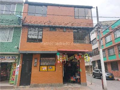 Casa de 5 alcobas en venta en Villa El Dorado, Bogotá, 235 m² · foto 2 de 20