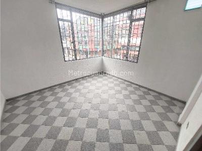 Casa de 5 alcobas en venta en Villa El Dorado, Bogotá, 235 m² · foto 12 de 20