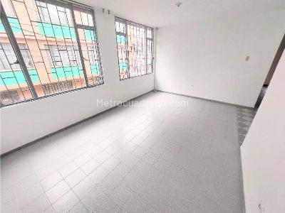 Casa de 5 alcobas en venta en Villa El Dorado, Bogotá, 235 m² · foto 17 de 20