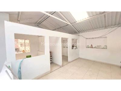 Casa en venta en Ciudad Montes, Bogotá · foto 2 de 14