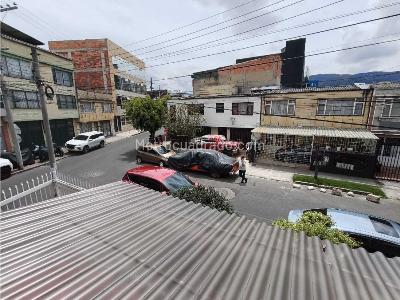 Casa de 5 alcobas en venta en La Castellana, Bogotá, 222 m² · foto 9 de 20