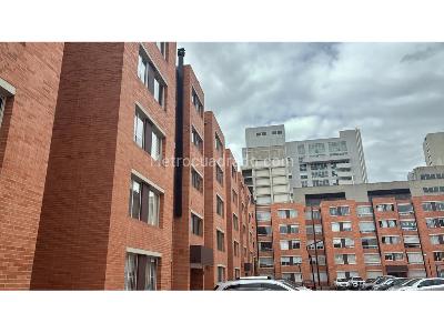 Apartamento en venta en Mazuren, Bogotá · foto 2 de 13