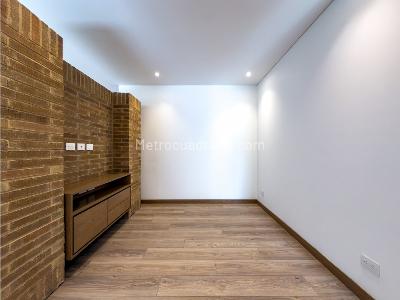 Apartamento en venta en San Patricio, Bogotá · foto 2 de 20