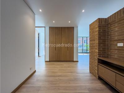 Apartamento en venta en San Patricio, Bogotá · foto 3 de 20