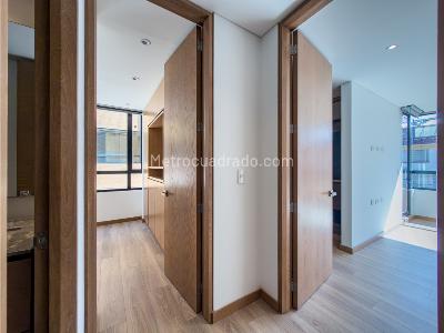 Apartamento en venta en San Patricio, Bogotá · foto 4 de 20